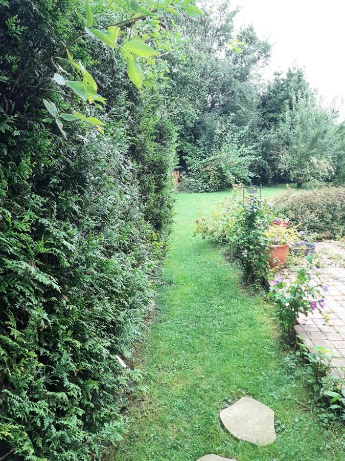Les Alouettes B&B Hardecourt-aux-Bois Екстериор снимка