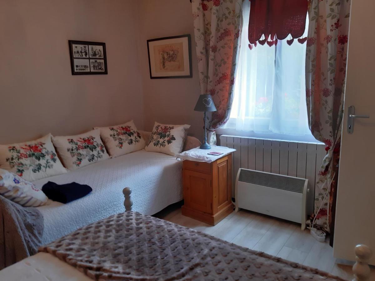 Les Alouettes B&B Hardecourt-aux-Bois Екстериор снимка