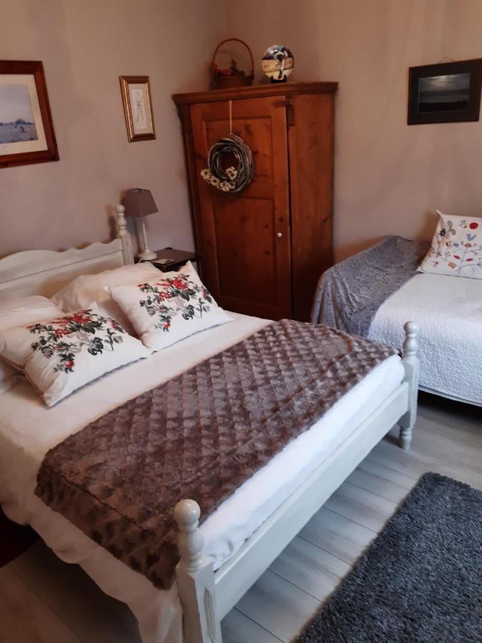 Les Alouettes B&B Hardecourt-aux-Bois Екстериор снимка