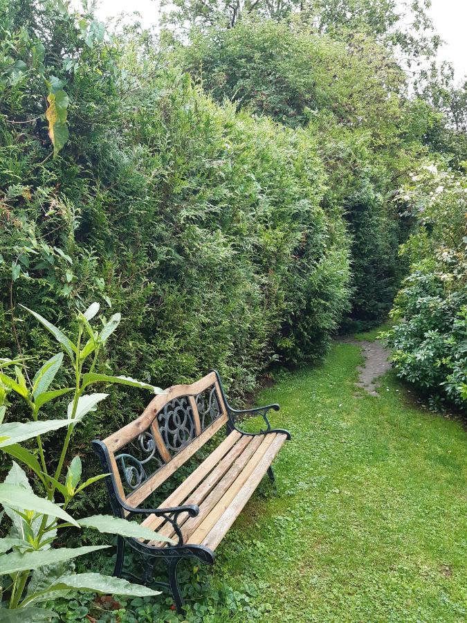 Les Alouettes B&B Hardecourt-aux-Bois Екстериор снимка