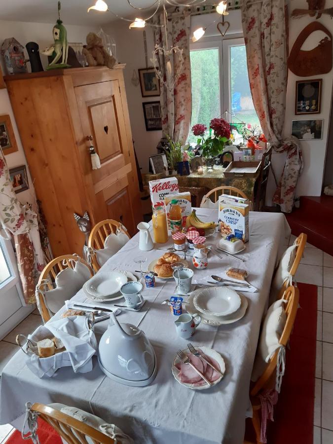 Les Alouettes B&B Hardecourt-aux-Bois Екстериор снимка